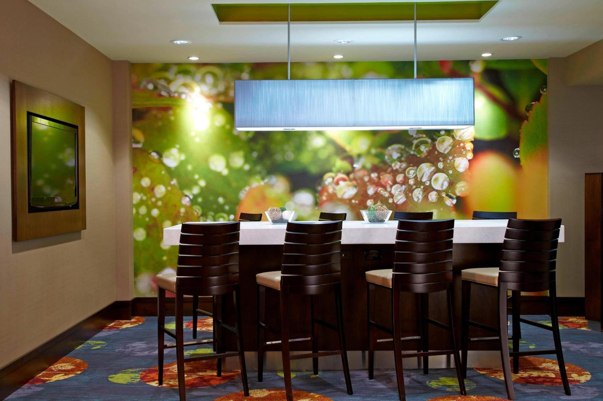 Courtyard By Marriott Ithaca Airport/University Exterior foto