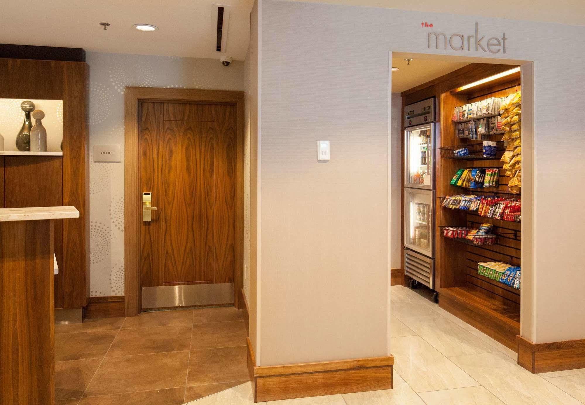 Courtyard By Marriott Ithaca Airport/University Exterior foto