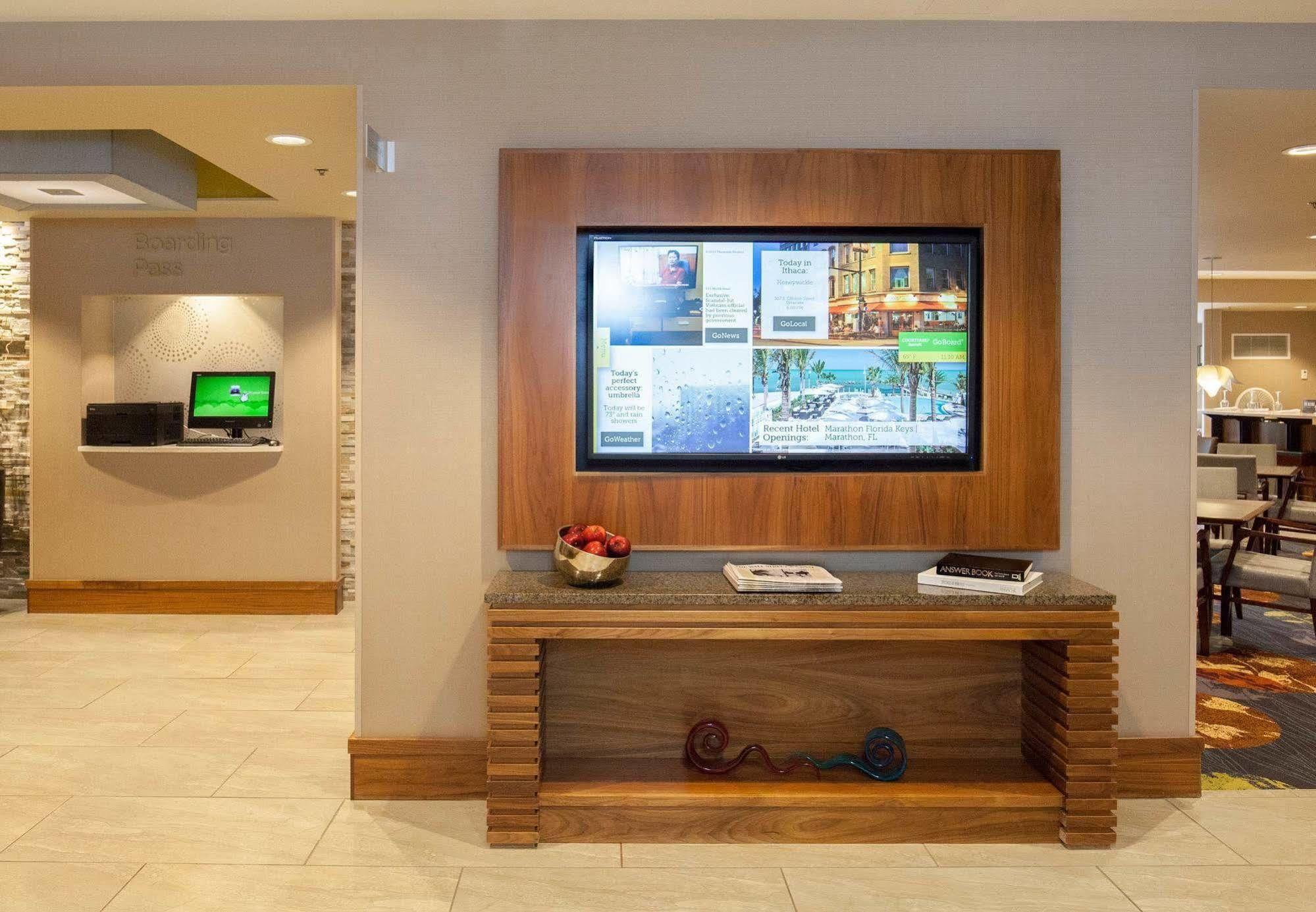 Courtyard By Marriott Ithaca Airport/University Exterior foto